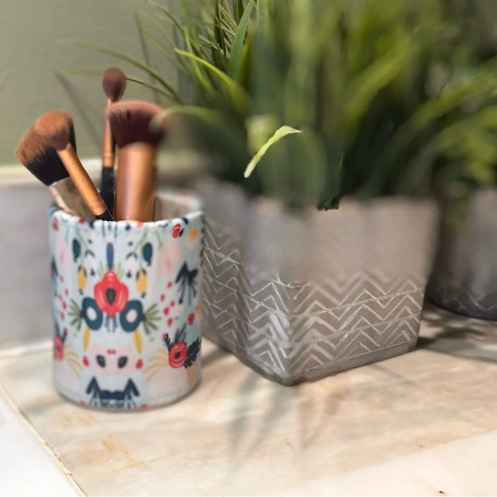 Bibelun Pen/Make-up Brush Holder - PU Leather